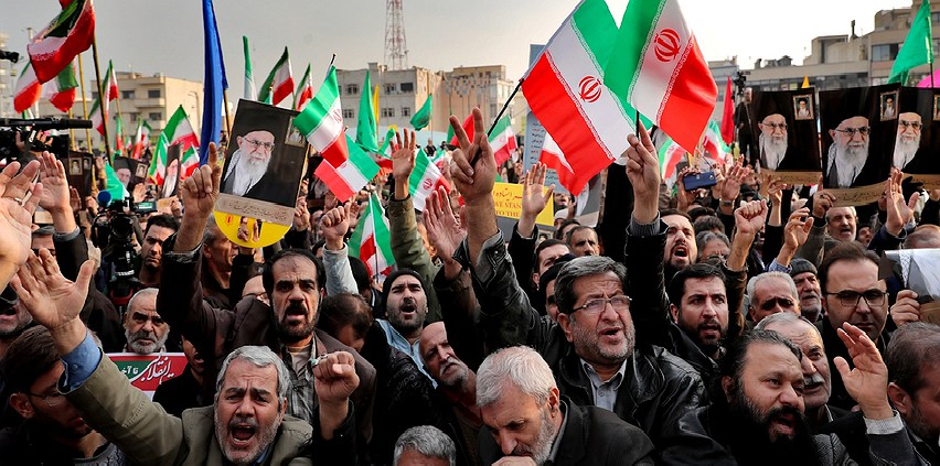 İran’da hükümete İslam devrimine destek gösterileri...