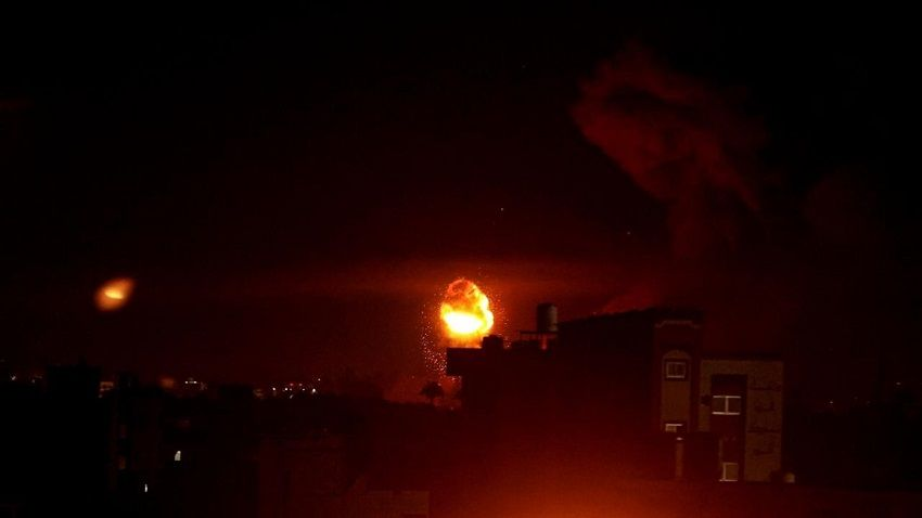 Siyonist haydutlar, Gazze'ye saldırdı; Direniş, gereken cevabı veriyor...