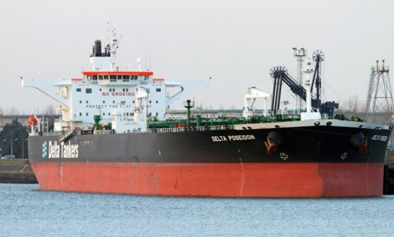 İran iki yabancı petrol tankerine el koydu..