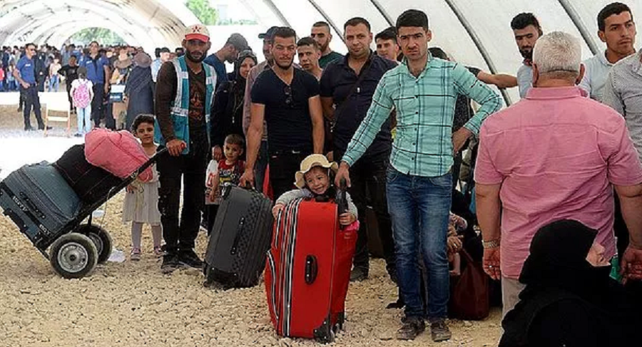 Türkiye gazetesine göre 15-20 ay içinde 1,5 milyon Suriyelinin ülkelerine dönmesi için somut proje hazırlanıyor..