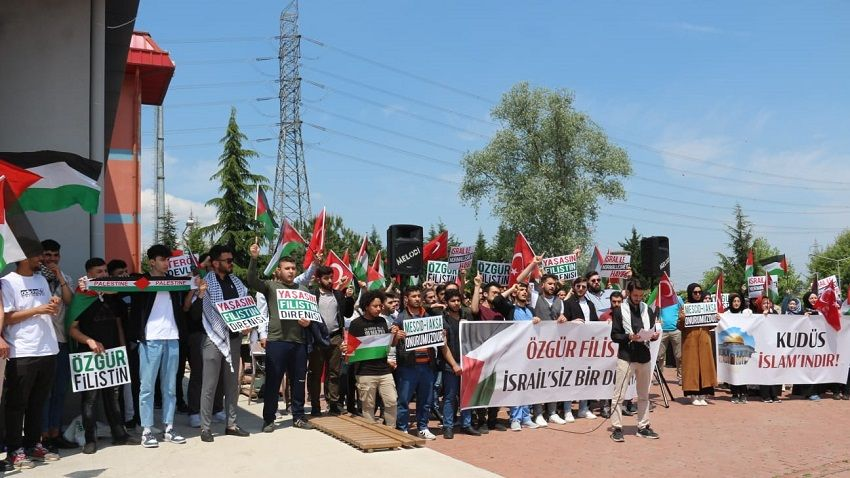 Sakarya Üniversitesi'nde Nekbe eylemi: Özgür Filistin için tek yol direniş!..