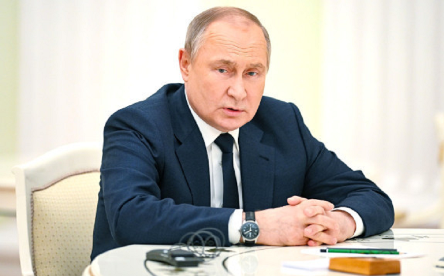 Putin: Ukrayna'yla diplomatik olarak anlaşmaya varabileceğimizi umuyoruz..
